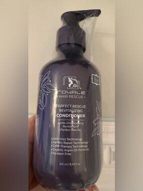 $75 ROYALE Hair Rescue Revitalizing Conditioner 250 ML 8.45 FL.OZ